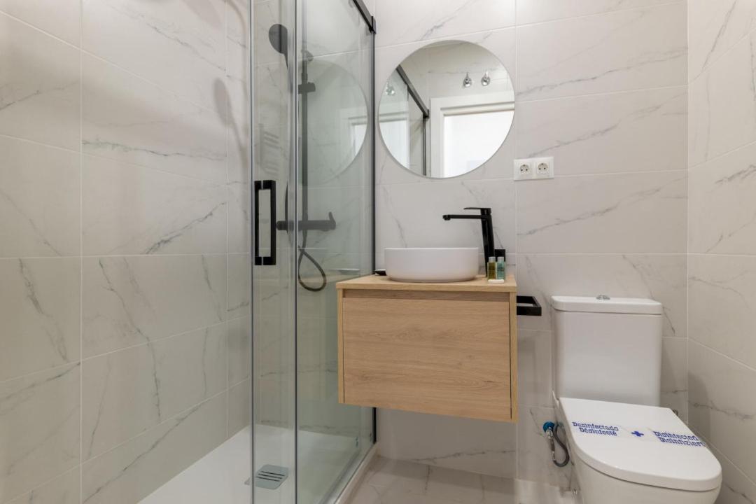 2 Bedrooms 2 Bathrooms Furnished - Retiro - Refurbished - Mintystay Мадрид Екстер'єр фото